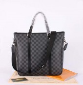 Louis Vuitton 激安　ルイヴィトン 新品　ダミエ・グラフィット　バッグ　ショルダーバッグ　タダオ　N51192