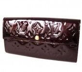 Louis Vuitton 激安　ルイヴィトン 新品 ヴェルニ　財布　ファスナー付き長札　ポルトフォイユ・サラ　アマラント　M93524