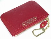 Louis Vuitton 激安　ルイヴィトン 新品　ヴェルニ　ポシェット・クレNM　キーコインケース　小銭入れ　プレート付き　ポムダムール　M93559