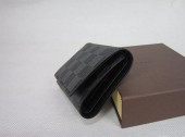 2011年春夏新作　Louis Vuitton 激安　ルイヴィトン 新作 人気 新品 通販＆送料込　ダミエ・グラフィット　三つ折り財布/カード入れ N63096