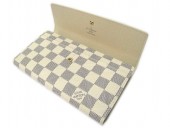 Louis Vuitton 激安　ルイヴィトン 新品　ダミエ・アズール　財布　三つ折長札　ポルトフォイユ・インターナショナル　N61732