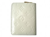 Louis Vuitton 激安　ルイヴィトン 新品　ヴェルニ　手帳カバー　財布　アジェンダ・ウォレット　ダイアリー　システム手帳　ペルル　R21028