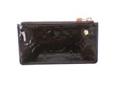 Louis Vuitton 激安　ルイヴィトン 新品　ヴェルニ　キーコインケース　小銭入れ　アマラント　M93518