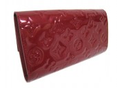 Louis Vuitton 激安　ルイヴィトン 新品　ヴェルニ　財布　三つ折り長札　ポルトフォイユ・インターナショナル　NM　ポムダムール　M93531