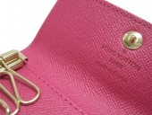 Louis Vuitton 激安　ルイヴィトン 新品　マルチカラー　4連キーケース　ミュルティクレ4　ノワールxグルナード（ピンク）　M93732