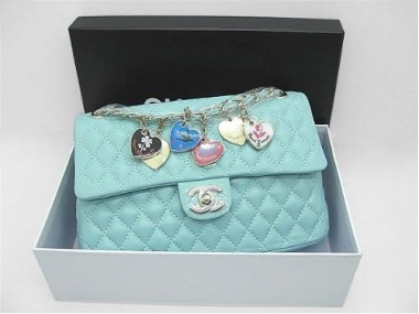 シャネル 新作＆送料込(CHANEL)  バッグ A46514SLL