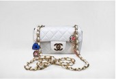 シャネル 新作＆送料込(CHANEL)  バッグ A01114SW