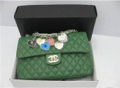 シャネル 新作＆送料込(CHANEL)  バッグ A46514SG