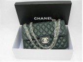 シャネル 新作＆送料込(CHANEL)  バッグA48220MG