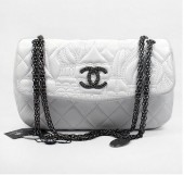 シャネル 新作＆送料込(CHANEL)  バッグA69673W