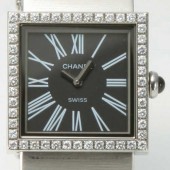 シャネル 新作＆送料込(CHANEL) ブラック レディース H0875