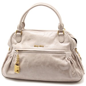 2009-2010年秋冬新作！miumiu 「ミュウミュウ 新作＆送料込」 2WAY ショルダーハンドバッグ【ホワイトグレー】RR1424