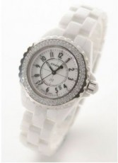シャネル 新作＆送料込(CHANEL) ホワイト レディース H0967