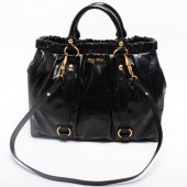 miumiu ミュウミュウ 新作 新入荷＆送料込 2WAY ショルダーハンドバッグ【ブラック】RN0423