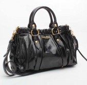 miu miu ミュウミュウ 新作＆送料込 X72 VITELLO LUX NERO ハンドバッグ ブラック RT0383