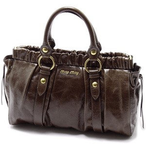 2011年春夏新作！miumiu「ミュウミュウ 新作＆送料込」 2WAY ショルダーハンドバッグ【ブラウン】RT0383