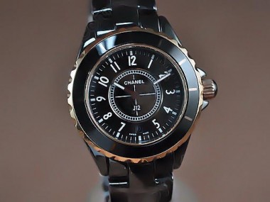 シャネル 新作＆送料込 Chanel J12 TT Black Ceramic Num Markers Men Japanese Quart腕時計 J-CH0043