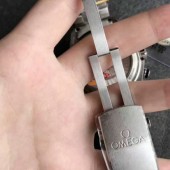 オメガ OMEGA シーマスター 600 プラネットオーシャン クロノグラフ マスタークロノメーター Seamaster Professional 600 Planet Ocean Chronograph Master Chronometer 215.90.46.51.99.001