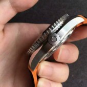オメガ OMEGA シーマスター 600 プラネットオーシャン マスタークロノメーター Seamaster Professional 600 Planet Ocean Co-Axial Master Chronometer 215.32.44.21.01.001