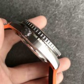 オメガ OMEGA シーマスター 600 プラネットオーシャン マスタークロノメーター Seamaster Professional 600 Planet Ocean Master Chronometer 215.92.44.21.99.001