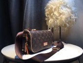 ルイヴィトン 人気 LOUISVUITTON モノグラム　通販 ＆送料込 lv print leather LV088
