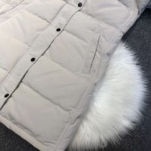 カナダグース レディース オフベージュ 新作＆送料込人気 婦人服 ダウンジャケット canadagoose027
