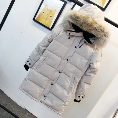 カナダグース レディース オフベージュ 新作＆送料込人気 婦人服 ダウンジャケット canadagoose027