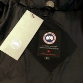 カナダグース メンズ 新作＆送料込人気   ダウンジャケット canadagoose020