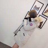カナダグース レディース オフベージュ 新作＆送料込人気 婦人服 ダウンジャケット canadagoose035