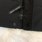 カナダグース メンズ 新作＆送料込人気   ダウンジャケット canadagoose020