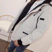 カナダグース メンズ オフベージュ 新作＆送料込人気 ダウンジャケット canadagoose042