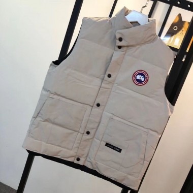 カナダグース レディース オフベージュ 男女兼用 新作＆送料込人気 婦人服 ダウンベスト canadagoose048