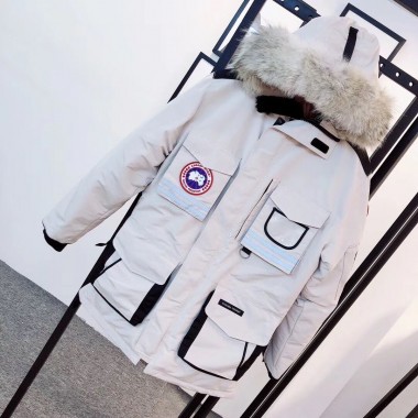 カナダグース メンズ オフベージュ 新作＆送料込人気 ダウンジャケット canadagoose029