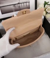 シャネル バッグ 人気 新作＆送料込(CHANEL)3023
