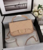 シャネル バッグ 人気 新作＆送料込(CHANEL)3023