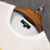 FENDI Tシャツ 新作 新品同様超美品 通販＆送料込FDTX003