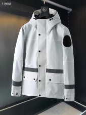 モンクレール 新作 新品同様超美品 通販＆送料 MC002