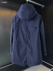 モンクレール 新作 新品同様超美品 通販＆送料 MC004