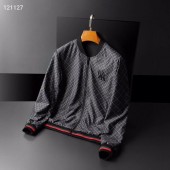 グッチ 両面は着ます 新作 新品同様超美品 通販＆送料 GYIF002