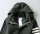 Thom Browne 新作 新品同様超美品 通販＆送料込 THB002
