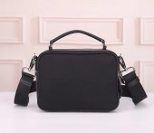 プラダ バッグ 人気 新作＆送料込 新入荷 PR2069