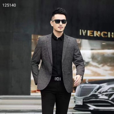 アルマーニ洋服  新作 新品同様超美品 通販＆送料 ARMANI014