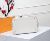 ルイヴィトン バッグ新作 人気 新品 通販＆送料込 LV523