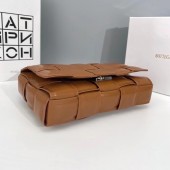 ボッテガ ヴェネタ 新作＆送料込 財布 BV8819