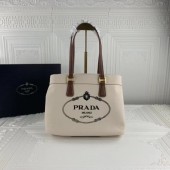 プラダ バッグ 人気 新作＆送料込 新入荷 PR8047