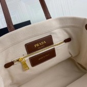プラダ バッグ 人気 新作＆送料込 新入荷 PR8047