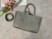 ボッテガ ヴェネタ 新作＆送料込 財布 BV6001