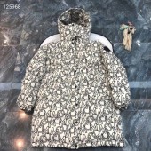 モンクレール ダウンジャケット 新作 新品同様超美品 通販＆送料 MC062