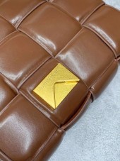 ボッテガ ヴェネタ 新作＆送料込 財布 BV3031