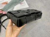 ボッテガ ヴェネタ 新作＆送料込 財布 BV3030